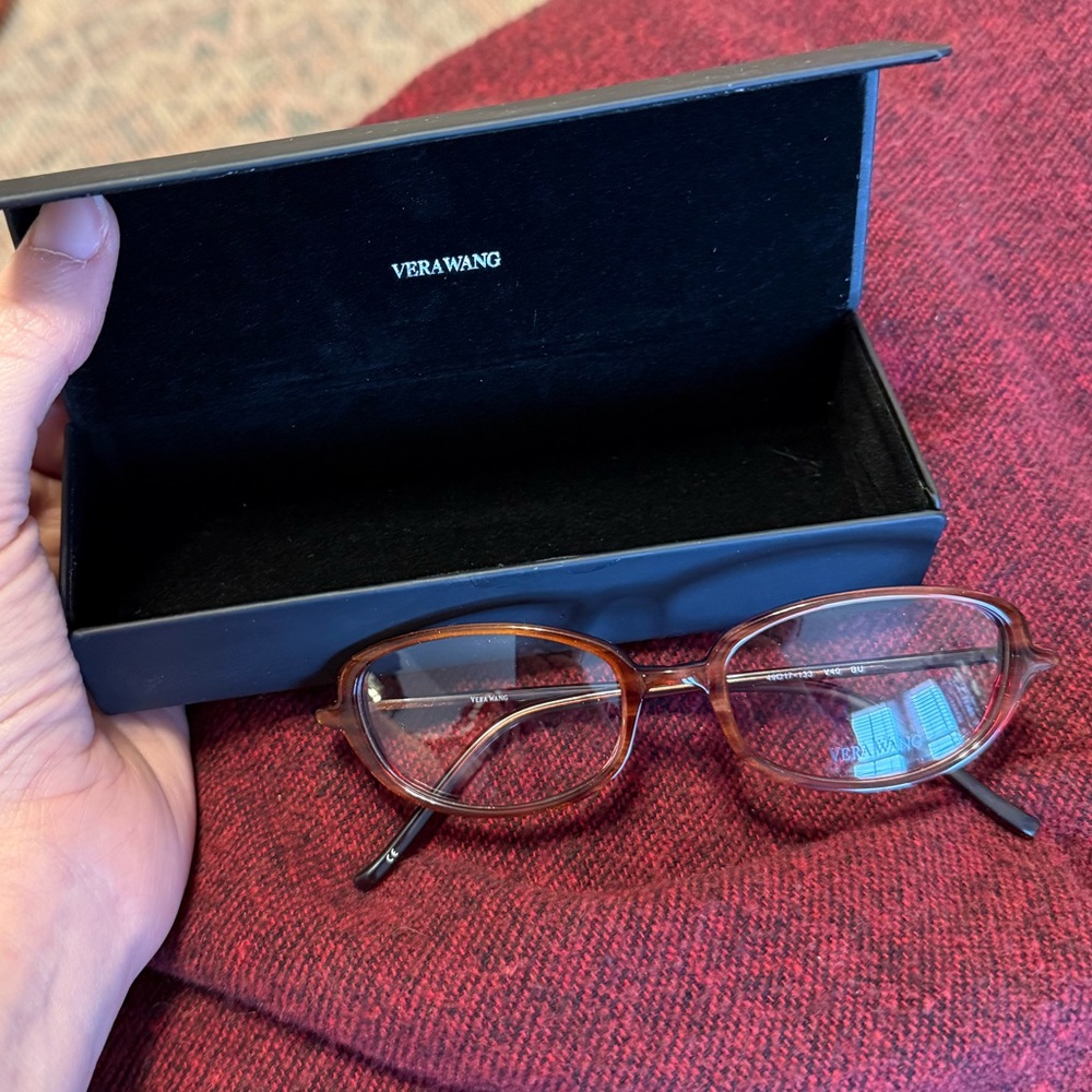 NEW Vera Wang Tortoise Shell Glasses